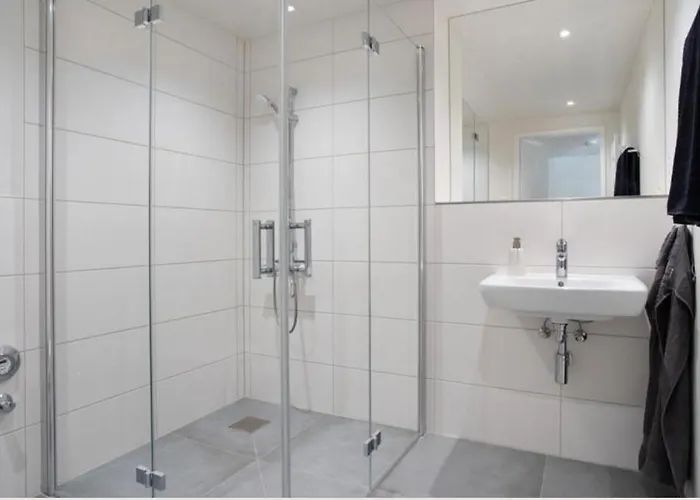 Loft Mit Gartenterrasse דירה